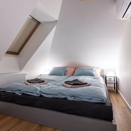 Apartamento Frydlant Apartments *